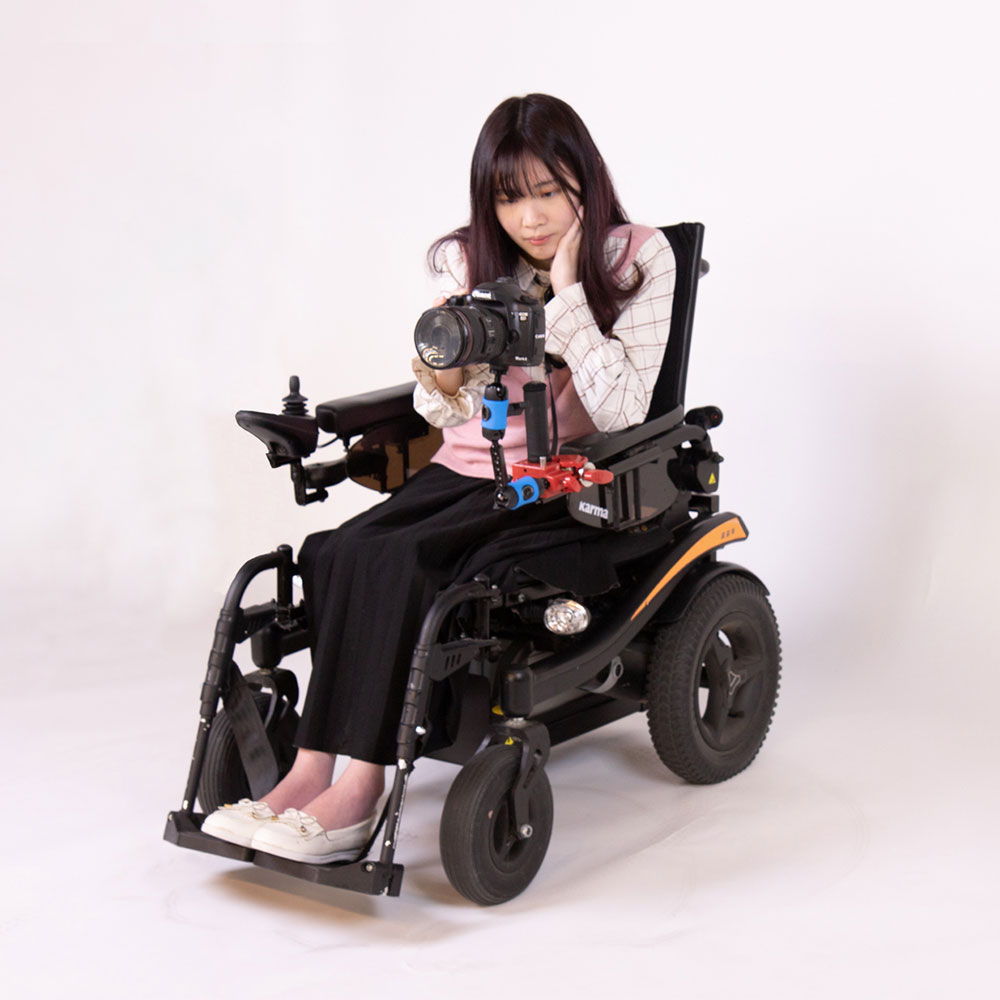 KM-711 Camera mount for wheelchair photography